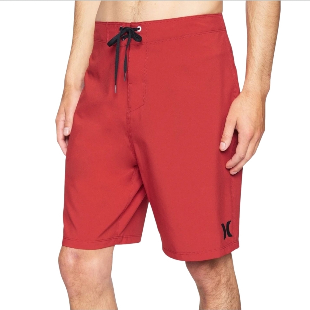 Hurley Men's Red Boardshorts Size 32